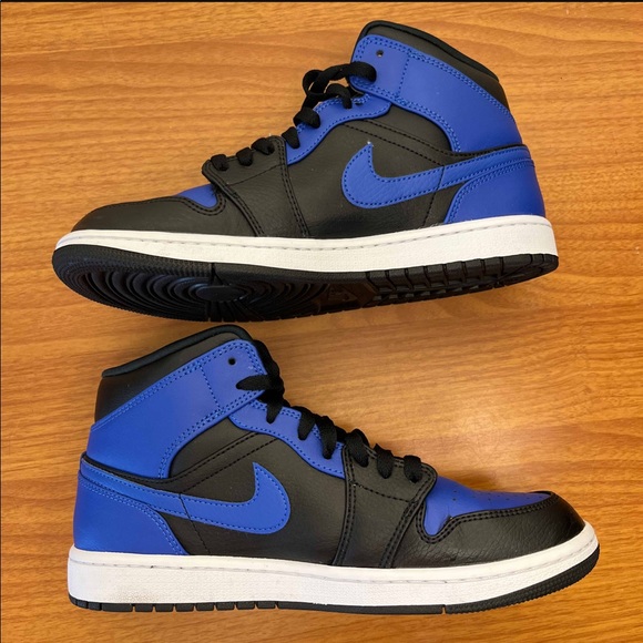 Jordan 1 Mid Hyper Royal - Picture 3 of 9